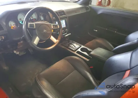 2008 Dodge Challenger Srt-8 from USA, damaged, VIN 2B3LJ74WX8H302843